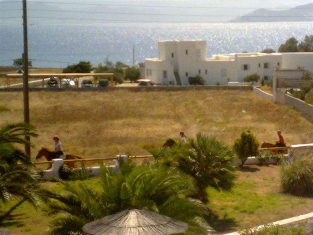 Fyrogenis Palace Parikia  Bagian luar foto